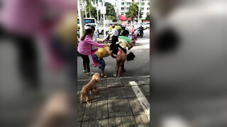 抓奸集锦-特精甄选第一现场街头扭打吃瓜围观 赤裸裸床上被逮还有被割屌的 各色良家女神狼狈瞬间 (333)